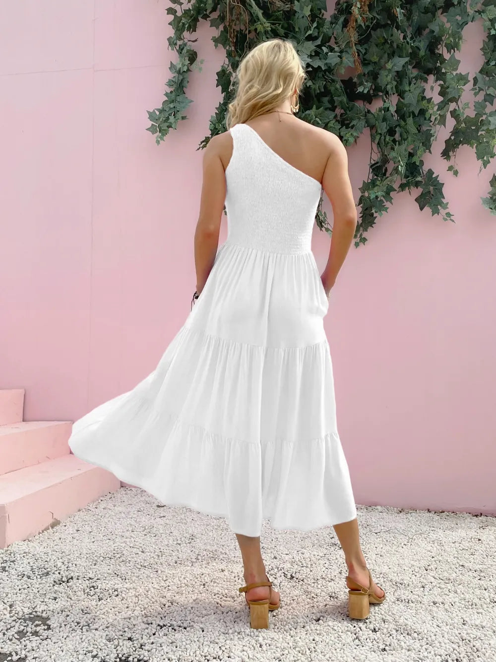 56d980ee-c2ca-4e86-8fe7-6eba4f704f52-Max