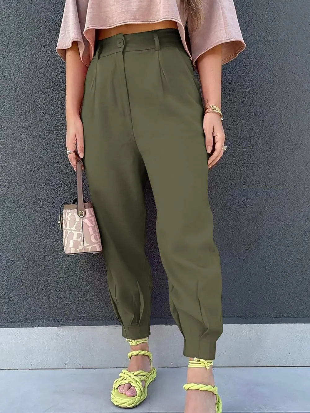 d2718048-a064-4f1c-a77b-49c38c1dfa6a-Max