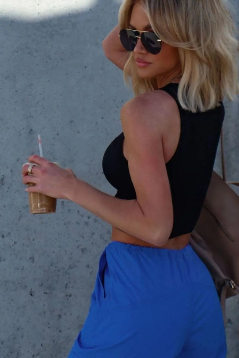 fd6c3f84d2634cefad0d9fc0dc77ed70-Max